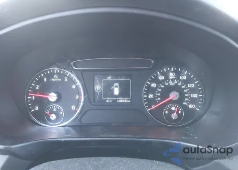 2016 Kia Sorento 2.4L Lx из США, поврежденный, VIN 5XYPG4A39GG127845